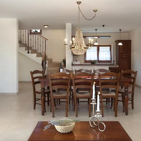 Anastasia Villa Umag